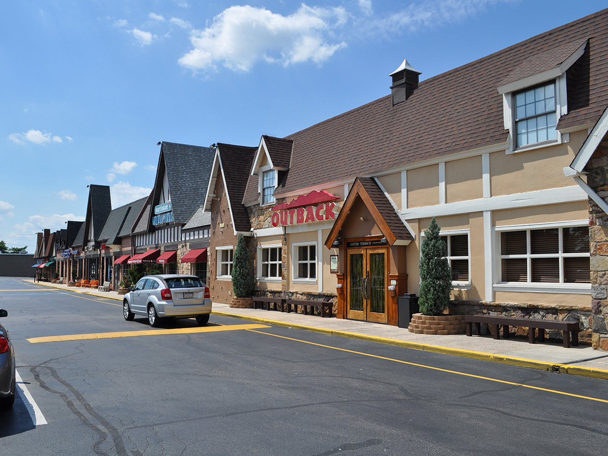 Outback Steakhouse at the Olde Sproul shopping center